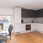 Bnbnook - Cozy 2Br Near Oxford Street & Soho